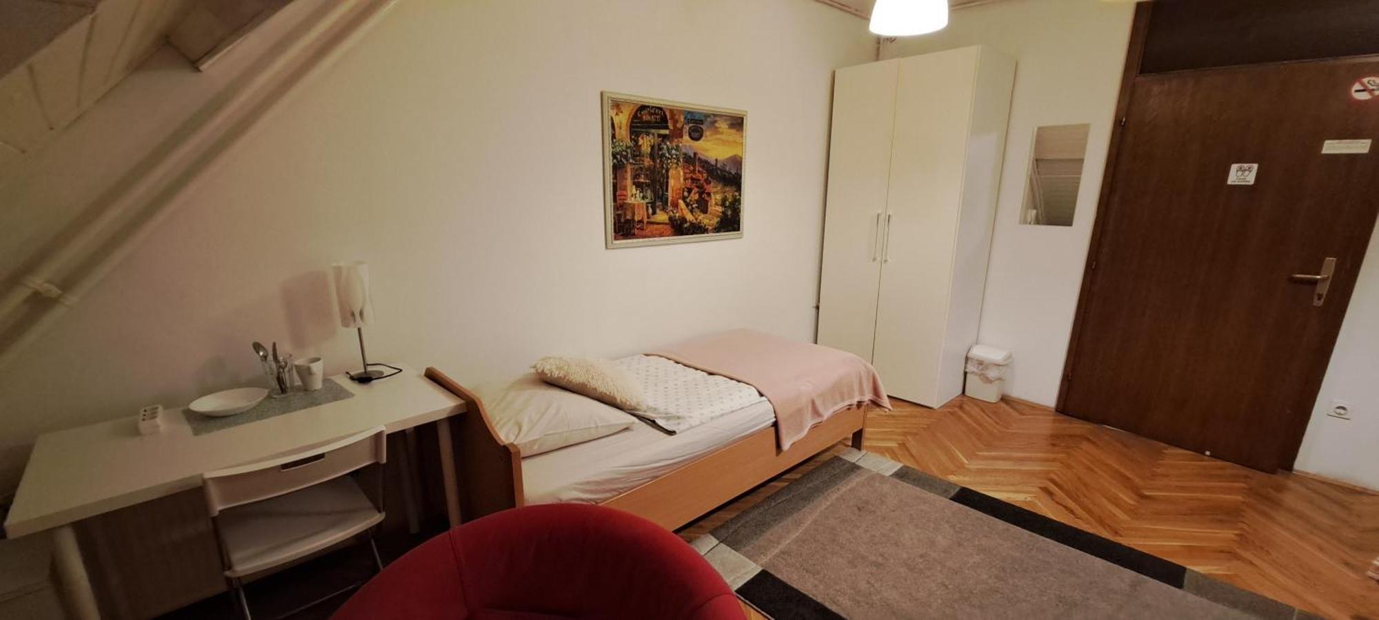 Guest house Viksi *